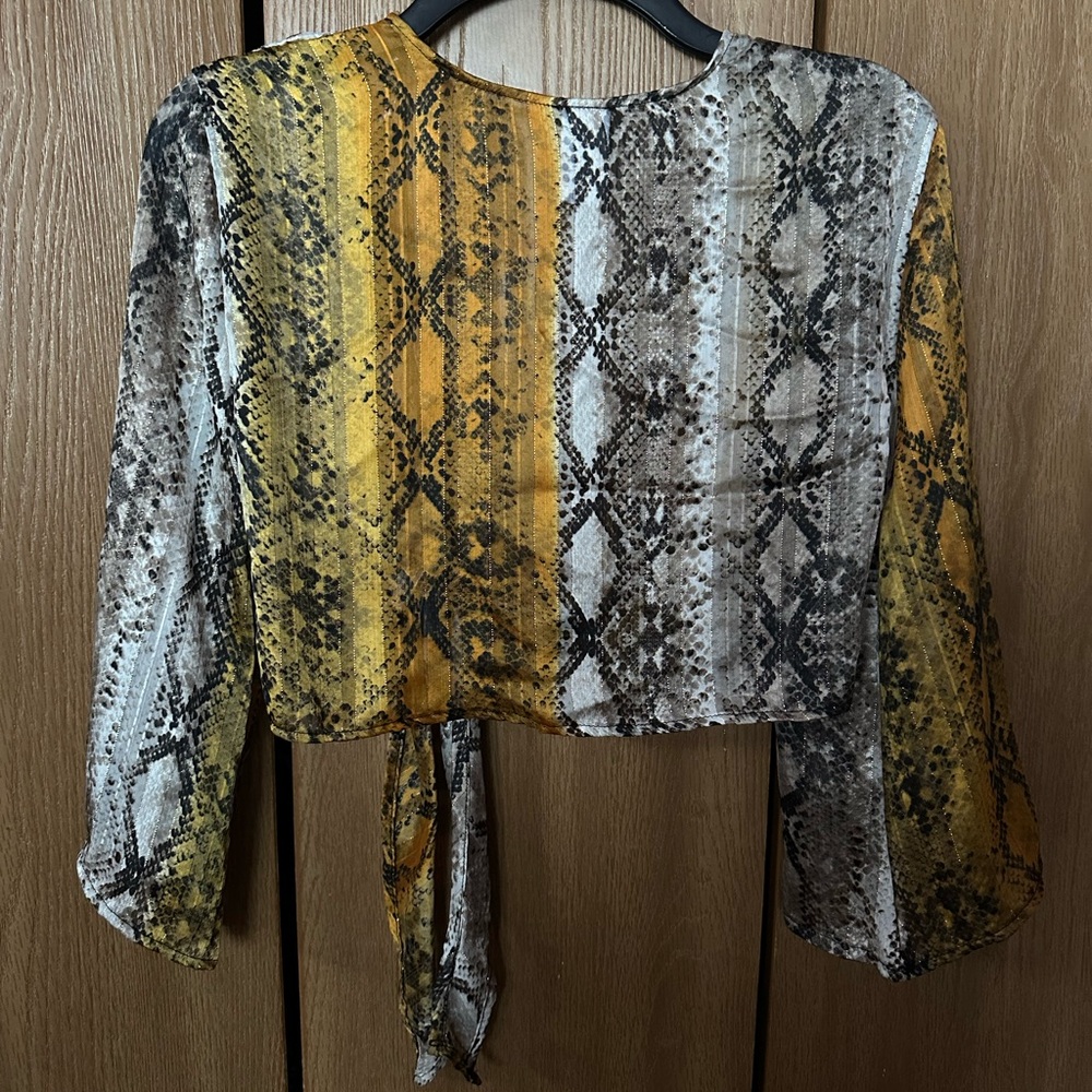 Windsor tie front top - Picture 2 of 2